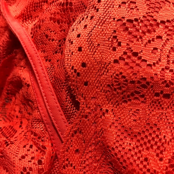 Zara Trafalgar women’s sleeveless v neck fitted mini dress side zip lacy floral - Picture 5 of 6